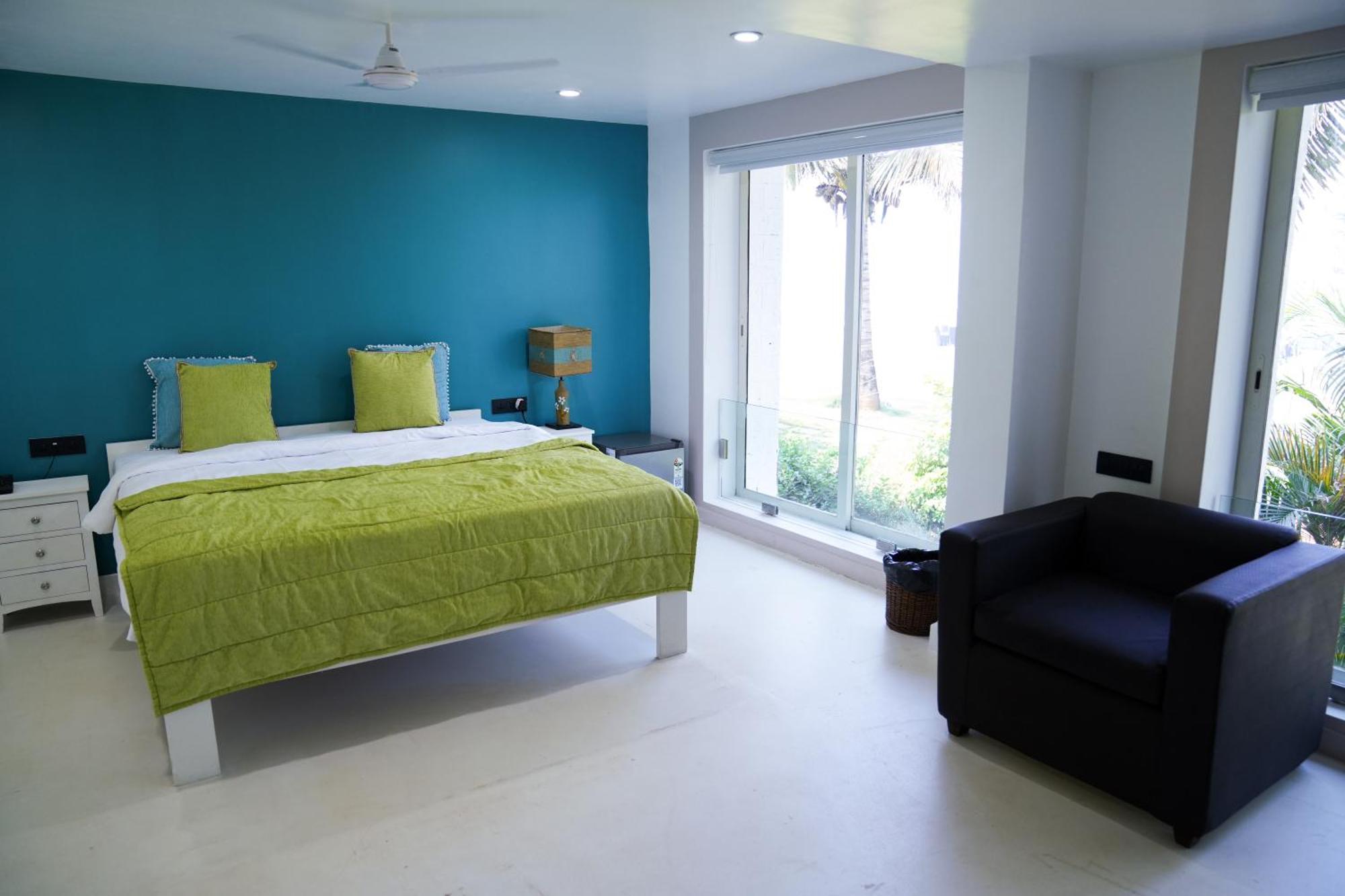 Regenta Beach House Resort, Goa Бенаулим Екстериор снимка